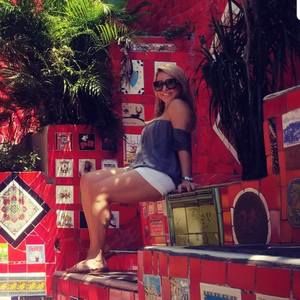 Meet your Posher, Sally